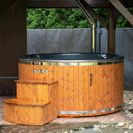 Charming Place - Krakow Jacuzzi Gdów