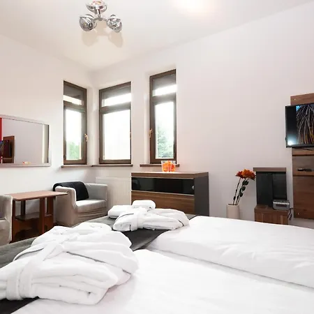 别墅 Charming Place - Krakow Jacuzzi Gdów