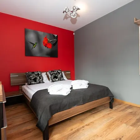 Charming Place - Krakow Jacuzzi וילה *