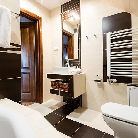 Charming Place - Krakow Jacuzzi Villa Gdów