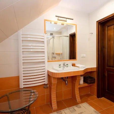 Charming Place - Krakow Jacuzzi * Gdów